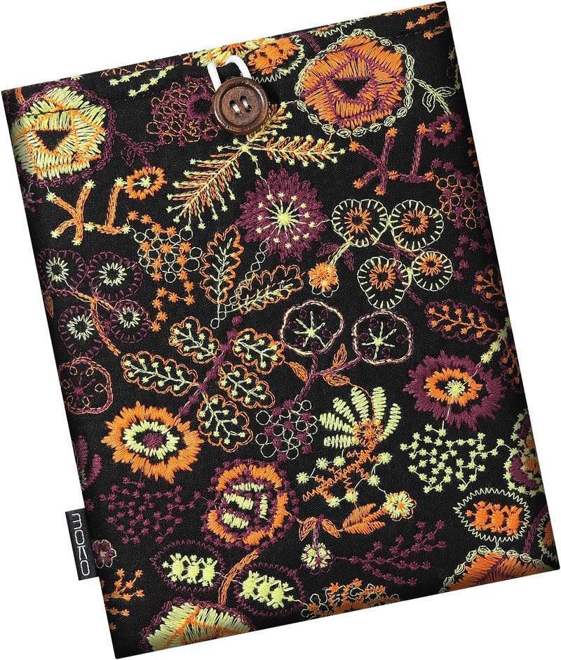 MoKo حقيبة كم مبطنة مزخرفة بزهور الأقحوان مقاس 6-7 بوصة لجهاز كيندل 7 بوصة إصدار Colorsoft Signature 2024، كيندل Paperwhite/الأطفال 6.8/6 بوصة، فاير 7 2022، Voyage/Kobo eReader، زهور صفراء سوداء - Image 1